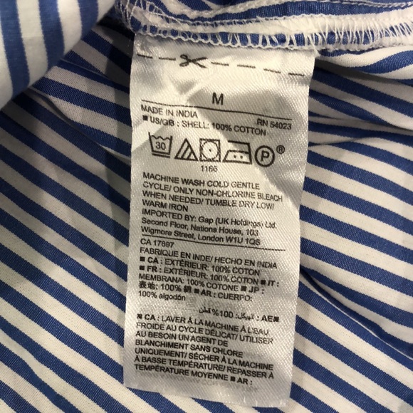 NWOT! - GAP 100% Cotton Off-Shoulder Pinstripe Top - Picture 3 of 7